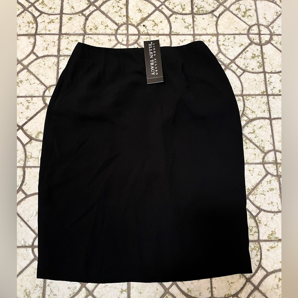 Ellen Tracy Skirt